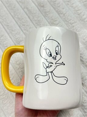 Rae Dunn Looney Tunes Tweety Mug